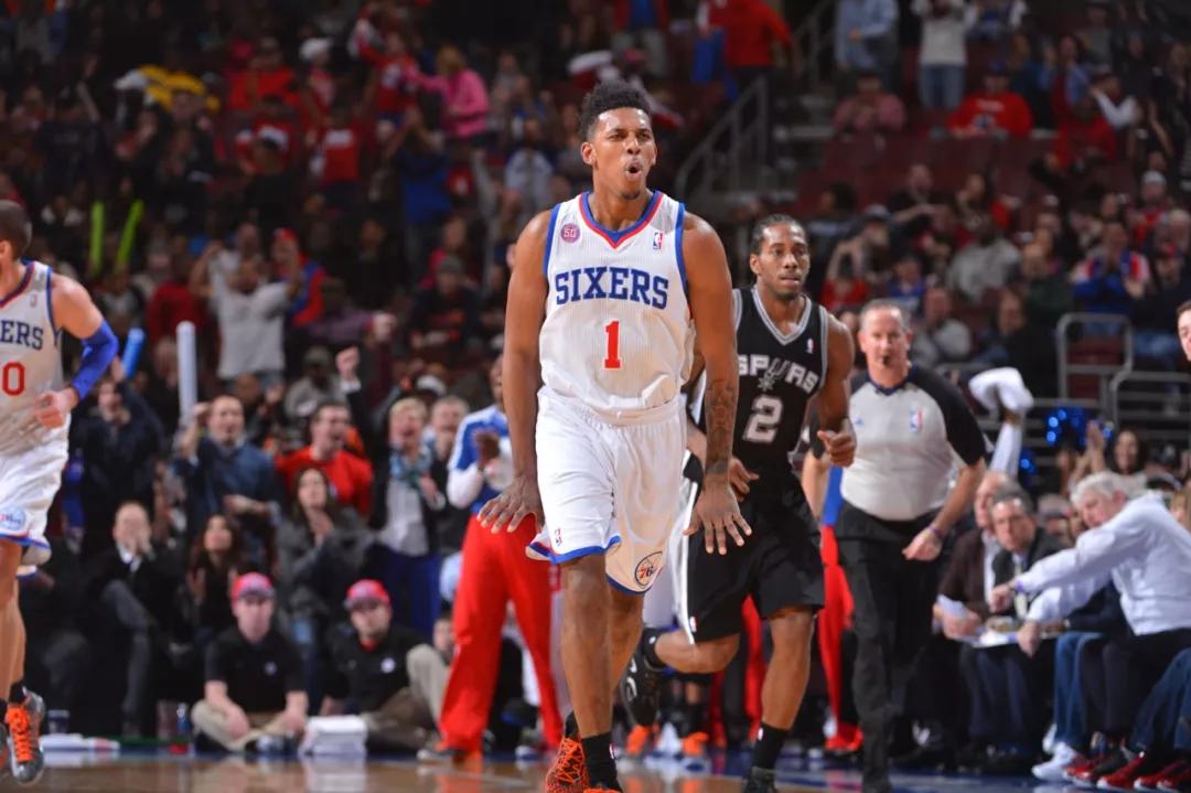 TA：曼城明夏可能签右后卫和右边锋，他们仍在关注利夫拉门托（TA：曼城或在明夏引进右后卫和右边锋，利夫拉门托仍在考察名单）