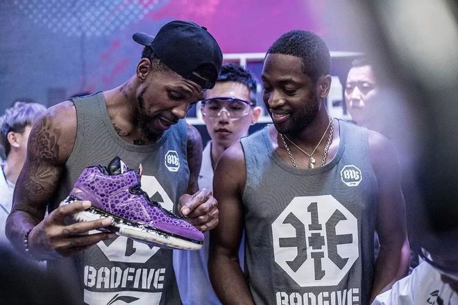 世体：在米利唐受伤后，阿森西奥成皇马唯一完全健康的中后卫（世体：米利唐伤停后，皇马中卫线仅阿森西奥仍保持完全健康）