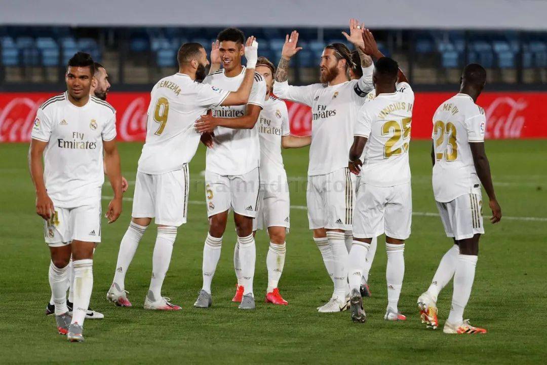 背锅到底！曝阿隆索已遭解雇