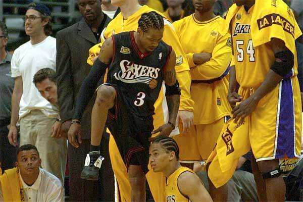 0-4不敌国安保级机会渺茫，亚泰众将赛后难掩失落情绪（0-4负于国安保级前景渺茫，亚泰将士赛后难掩沮丧）