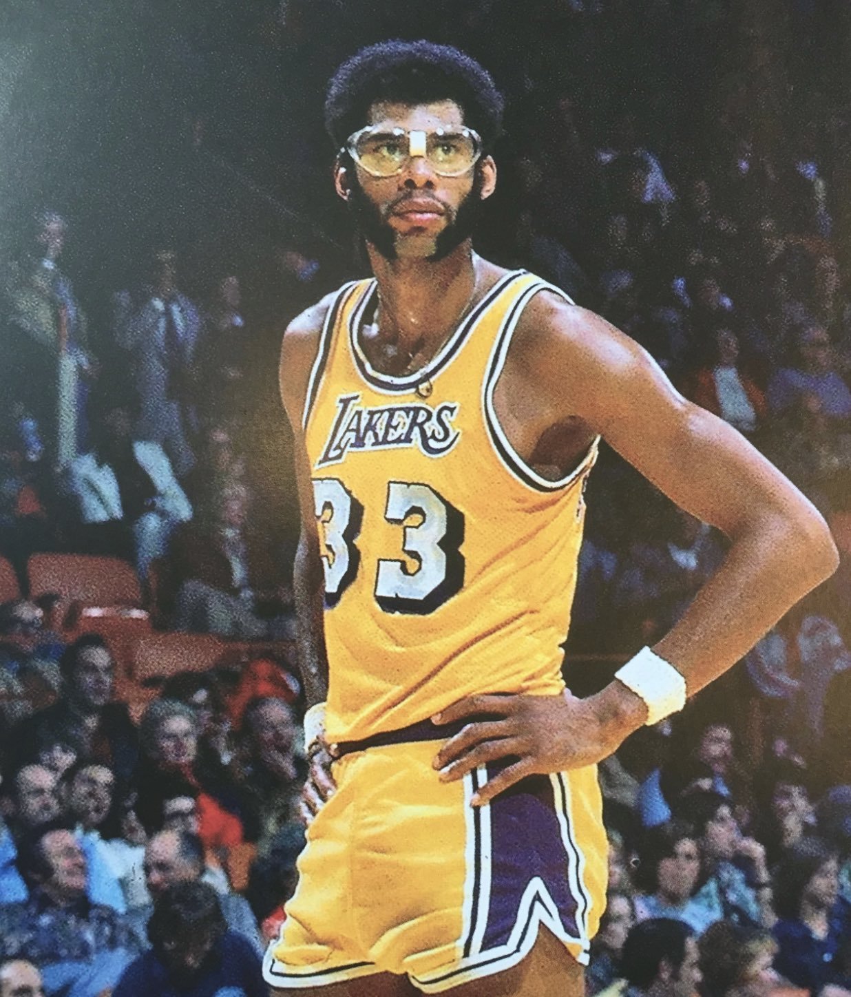 曼纳：尤文球衣为胜利而造，那不勒斯的球衣为梦想而造（曼纳称：尤文战袍为胜利而生，那不勒斯球衣因梦想而生）