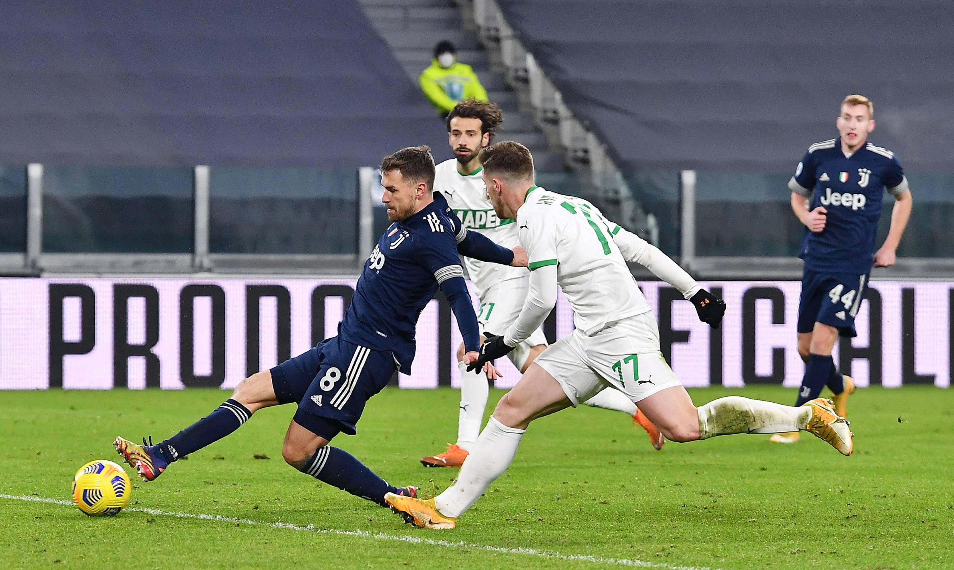 德罗西：国米输给利物浦后会带着愤怒而来，我们要限制其中场（德罗西：国米负于利物浦后会怒火反扑，我们要限制其中场发挥）